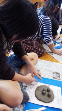 面シーサー作り♪ 2015/01/25 16:24:26