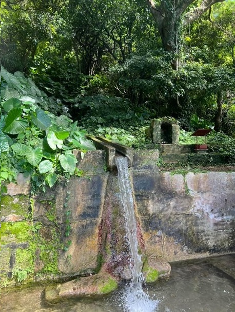 垣花樋川