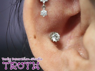 沖縄のボディピアス専門店ＴＲＵＴＨ:ANATOMETAL/プロングセットジェム-キング&クィーンエンドを更新しました～☆