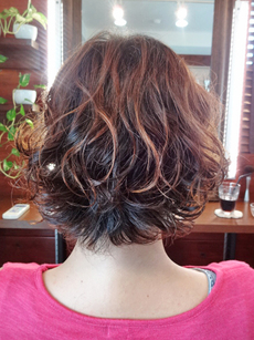 ショートパーマスタイル ソフトスパイラル グラボブ ヘアースタイル写真集 By タックスヘアールーム