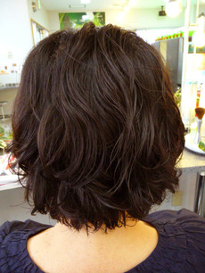 ボブ ショートウェービーヘア ソフトスパイラルパーマスタイル ヘアースタイル写真集 By タックスヘアールーム