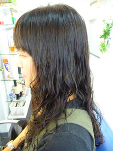 ロングスパイラルパーマ ソフトウェーブパーマ ふわユル系 ヘアースタイル写真集 By タックスヘアールーム