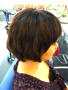 ショートボブ パーマ ウェービーヘアー ファッションカラー ヘアースタイル写真集 By タックスヘアールーム