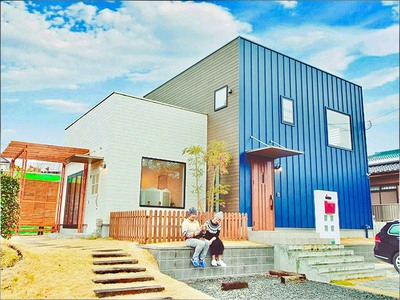 2つの家の人気の理由 イエラボ 木造新築住宅 完成見学会